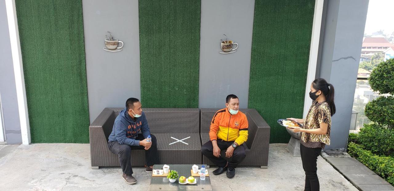 Harvia Suites Kebon Jeruk จาการ์ตา ภายนอก รูปภาพ