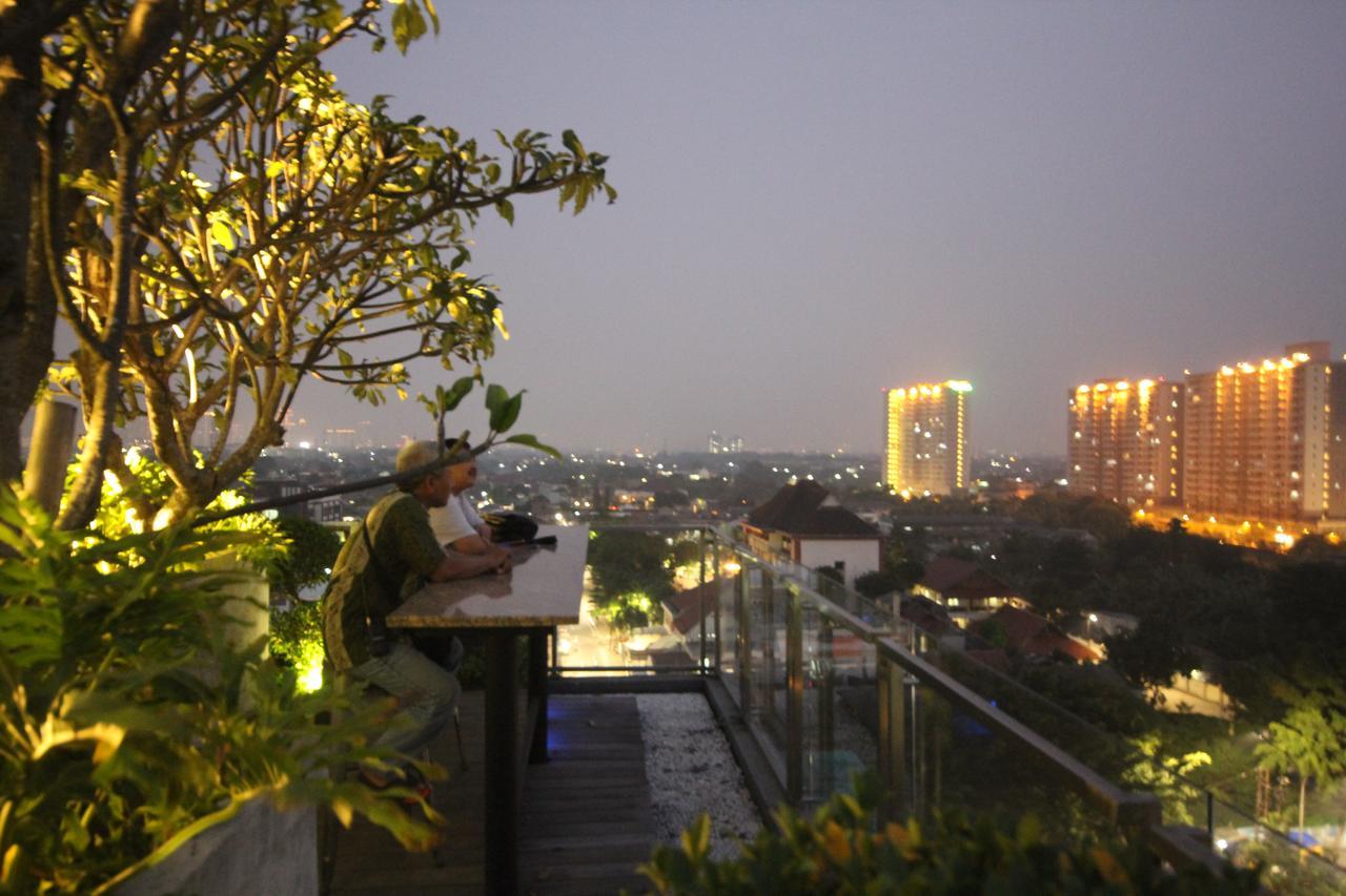 Harvia Suites Kebon Jeruk จาการ์ตา ภายนอก รูปภาพ