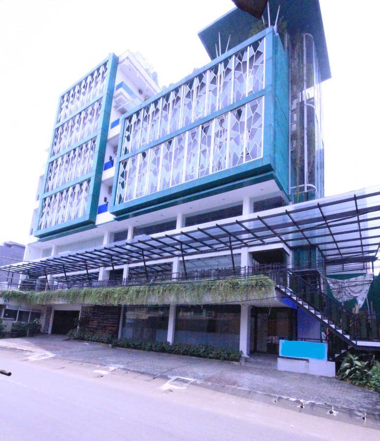 Harvia Suites Kebon Jeruk จาการ์ตา ภายนอก รูปภาพ