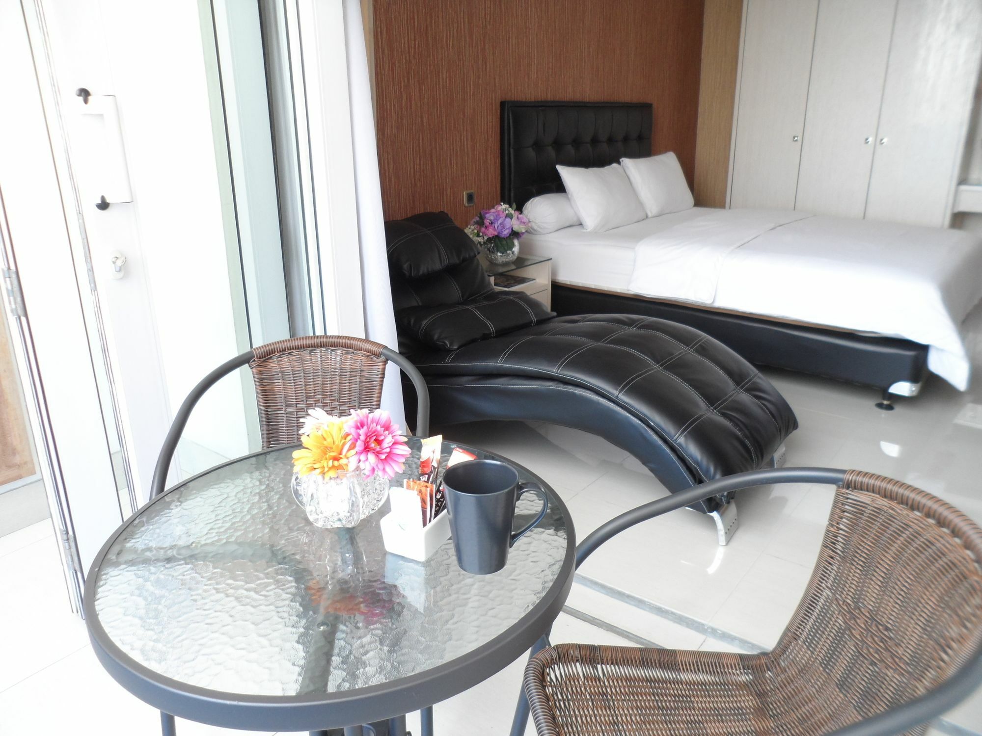 Harvia Suites Kebon Jeruk จาการ์ตา ภายนอก รูปภาพ
