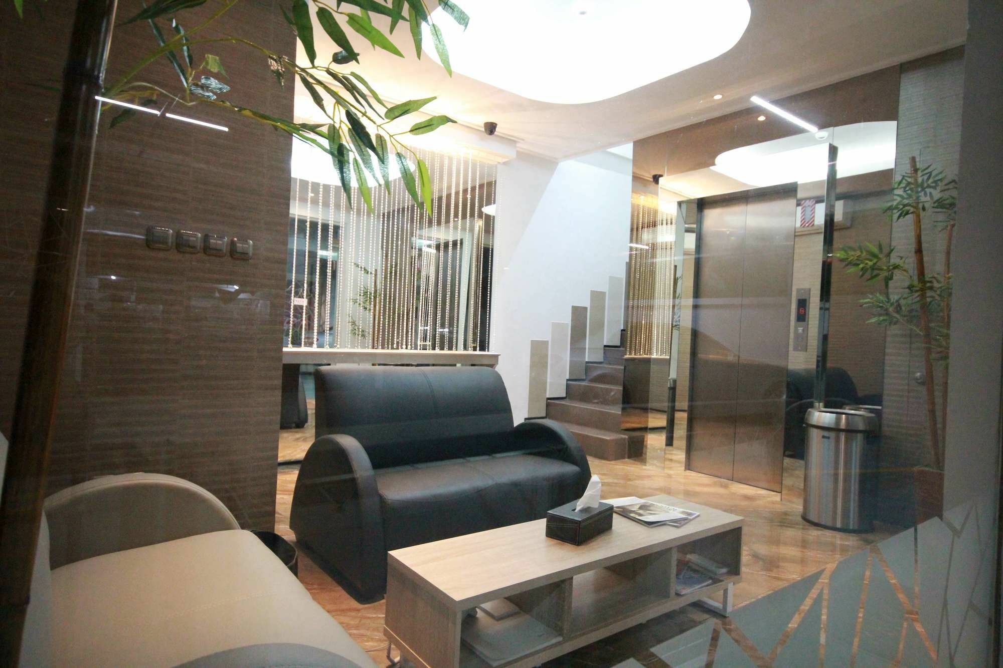 Harvia Suites Kebon Jeruk จาการ์ตา ภายนอก รูปภาพ